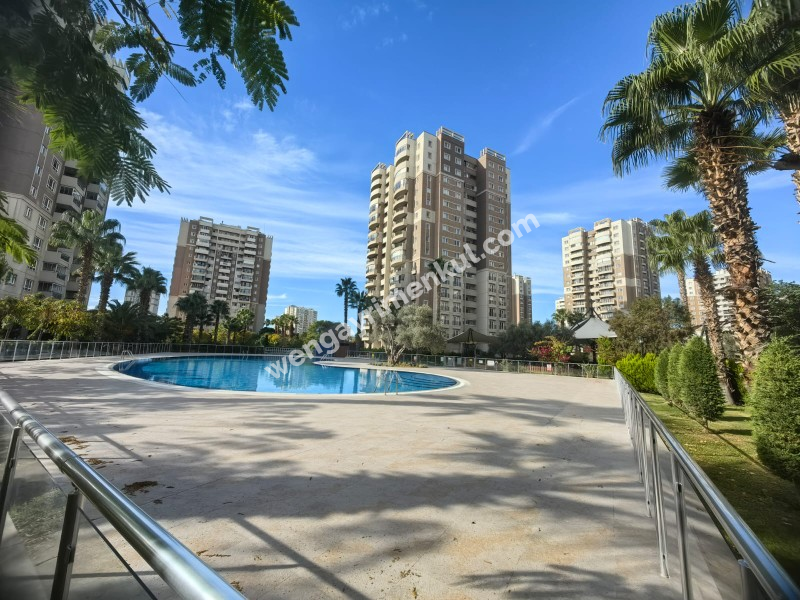 SOYAK MAVİŞEHİR A BÖLGESİNDE, DENİZ MANZARALI 2+1