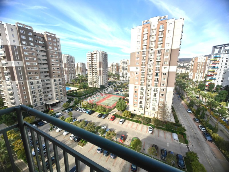 SOYAK MAVİŞEHİR A BÖLGESİNDE, DENİZ MANZARALI 2+1