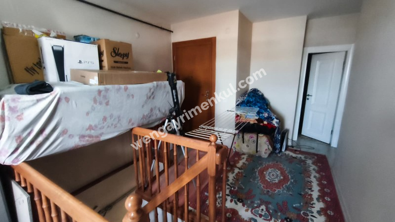 KAVAKLI MAH SATILIK 4+1 DUBLEX DAİRE KAT MÜLKİYETLİ OTOPARKLI