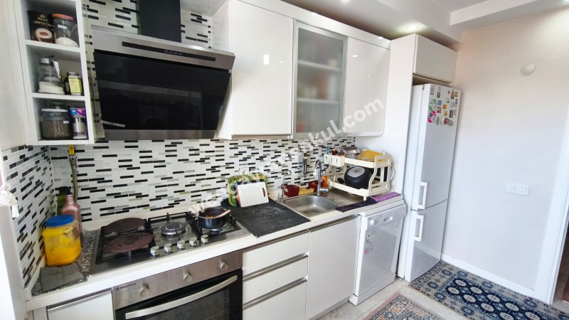 KAVAKLI MAH SATILIK 4+1 DUBLEX DAİRE KAT MÜLKİYETLİ OTOPARKLI