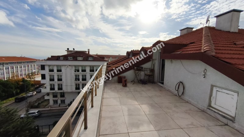 KAVAKLI MAH SATILIK 4+1 DUBLEX DAİRE KAT MÜLKİYETLİ OTOPARKLI