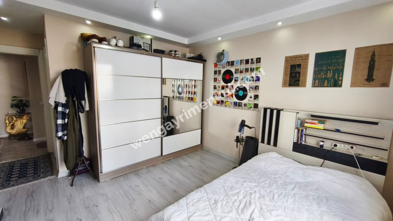 KAVAKLI MAH SATILIK 4+1 DUBLEX DAİRE KAT MÜLKİYETLİ OTOPARKLI