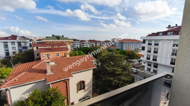 KAVAKLI MAH SATILIK 4+1 DUBLEX DAİRE KAT MÜLKİYETLİ OTOPARKLI