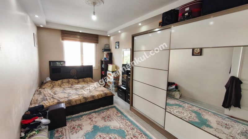 KAVAKLI MAH SATILIK 4+1 DUBLEX DAİRE KAT MÜLKİYETLİ OTOPARKLI