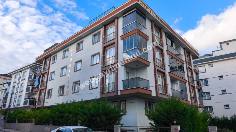 KAVAKLI MAH SATILIK 4+1 DUBLEX DAİRE KAT MÜLKİYETLİ OTOPARKLI
