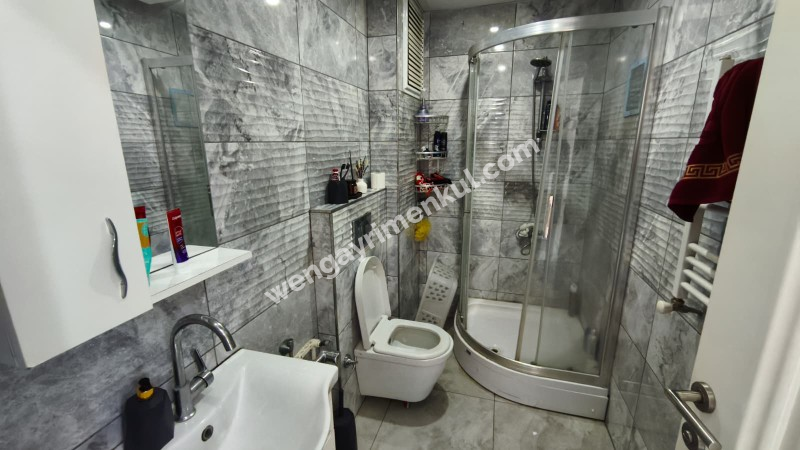 KAVAKLI MAH SATILIK 4+1 DUBLEX DAİRE KAT MÜLKİYETLİ OTOPARKLI