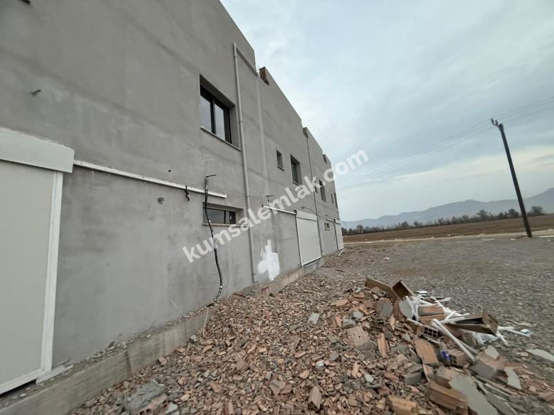 BALIKKESİR DE TİCARİ İZİNLİ KİRALIK DEPOLAR