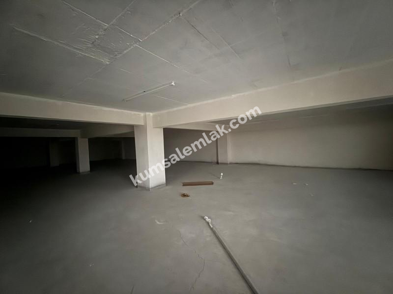 BALIKKESİR DE TİCARİ İZİNLİ KİRALIK DEPOLAR