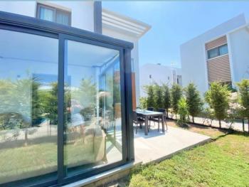 Kıbrıs Girne Ozanköy Havuzlu Site İçerisinde Bahçeli Satılık 2+1 Daire