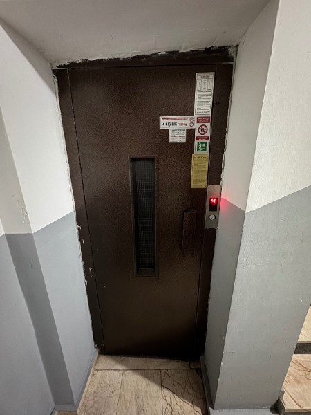 Yeşilpınar'da 2+1 Giriş Altı Kot 1 Yeni Bina'da Kiralık Daire