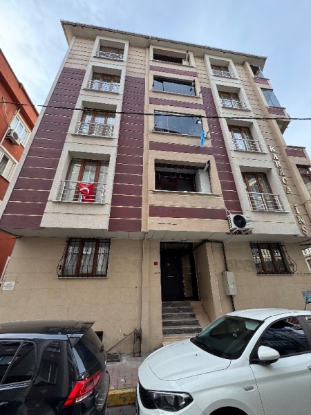 Yeşilpınar'da 2+1 Giriş Altı Kot 1 Yeni Bina'da Kiralık Daire