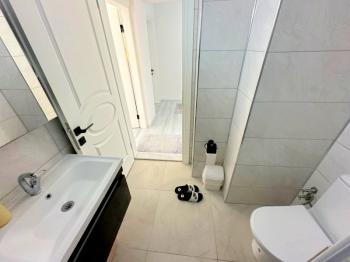 Didim Efeler Mahallesi Kent Meydanı Yakını Geniş 3+1 Satılık Daire | Masrafsız ve Ayrı Mutfaklı