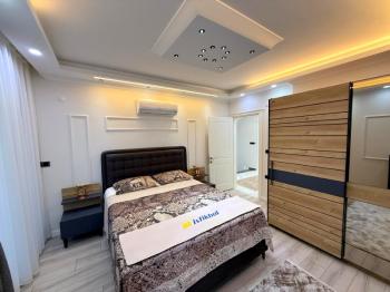 Didim'de 310 Metre Kare Arsa Üzerinde Satılık 5+1 Villa