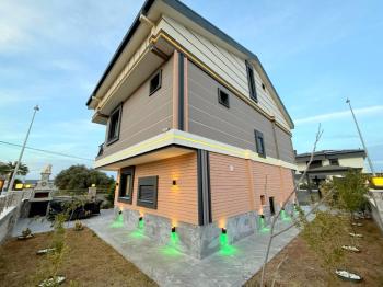 Didim'de 310 Metre Kare Arsa Üzerinde Satılık 5+1 Villa