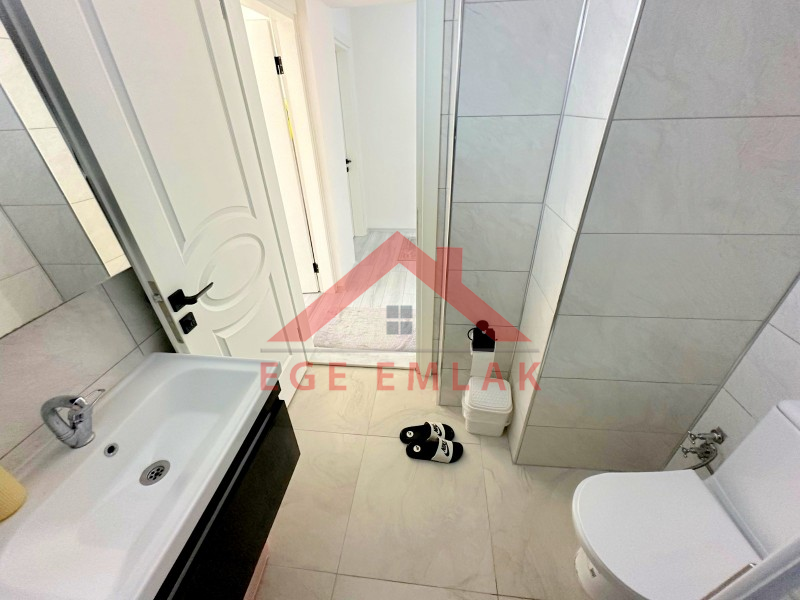 Didim Efeler Mahallesi Kent Meydanı Yakını Geniş 3+1 Satılık Daire | Masrafsız ve Ayrı Mutfaklı