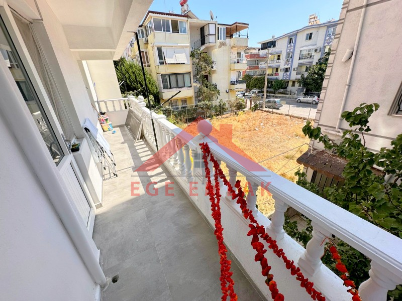 Didim Efeler Mahallesi Kent Meydanı Yakını Geniş 3+1 Satılık Daire | Masrafsız ve Ayrı Mutfaklı