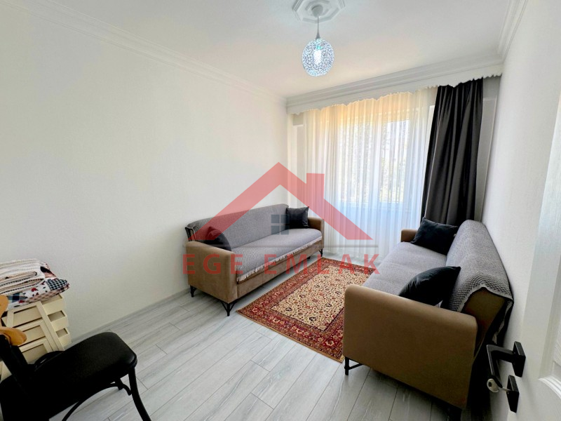 Didim Efeler Mahallesi Kent Meydanı Yakını Geniş 3+1 Satılık Daire | Masrafsız ve Ayrı Mutfaklı