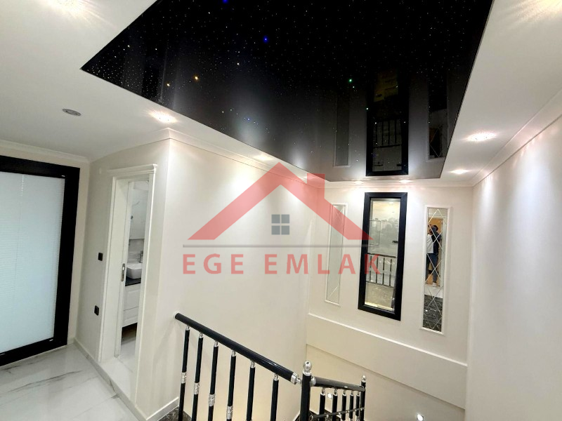 Didim'de 310 Metre Kare Arsa Üzerinde Satılık 5+1 Villa