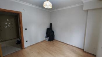 YAKUPLU MAH. 134. SK SATILIK 1+1 BAHÇE KATI DAİRE KAT MÜLKİYETLİ