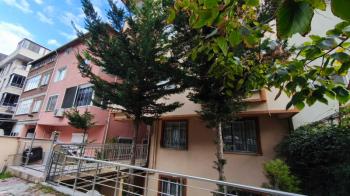 YAKUPLU MAH. 134. SK SATILIK 1+1 BAHÇE KATI DAİRE KAT MÜLKİYETLİ