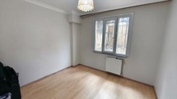 YAKUPLU MAH. 134. SK SATILIK 1+1 BAHÇE KATI DAİRE KAT MÜLKİYETLİ