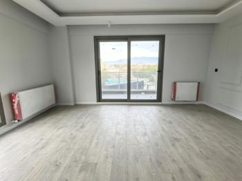 KUZEY DELUXE'TE HAVUZLU SİTEDE 3+1 SATILIK DAİRE