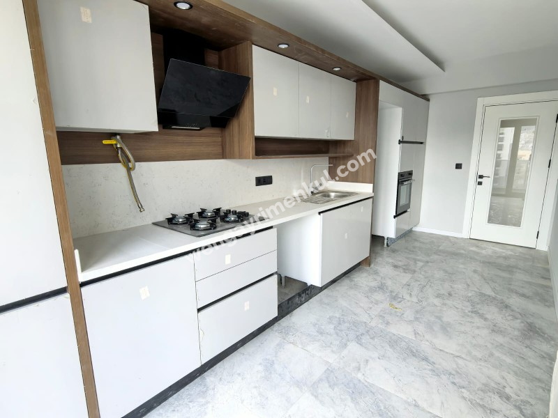 KUZEY DELUXE'TE HAVUZLU SİTEDE 3+1 SATILIK DAİRE