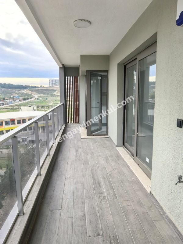 KUZEY DELUXE'TE HAVUZLU SİTEDE 3+1 SATILIK DAİRE