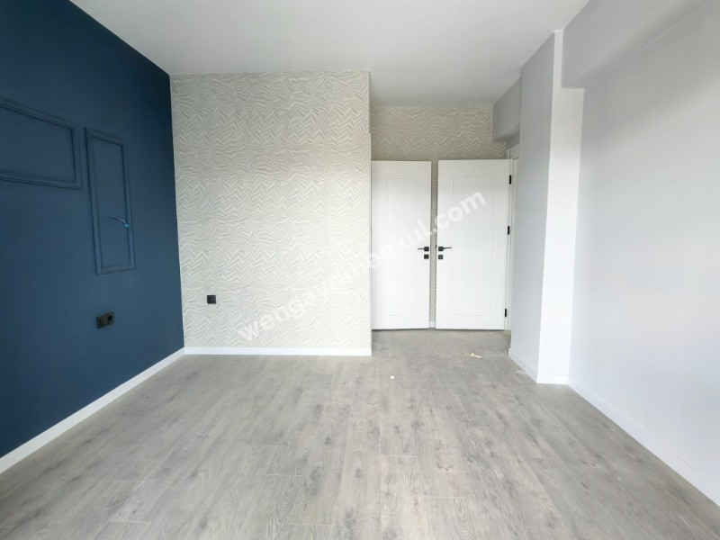 KUZEY DELUXE'TE HAVUZLU SİTEDE 3+1 SATILIK DAİRE