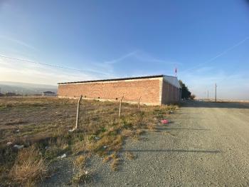 GÜVENAY - ÇORUM MERKEZ KARACA KÖYÜ VİLLA İMARLI SATILIK ARSA