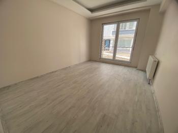 GÜVENAY - ÇORUM ULUKAVAK N.FAZILKISAKÜREK OKULU CİVARI KİRALIK 3+1 DAİRE