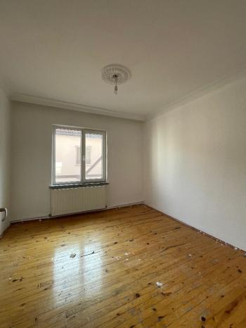 GÜVENAY - ÇORUM BAHÇELİEVLER MELİKGAZİ CAMİİ CİVARI 3+1 KİRALIK DAİRE 