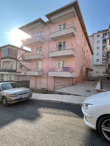 GÜVENAY - ÇORUM BAHÇELİEVLER MELİKGAZİ CAMİİ CİVARI 3+1 KİRALIK DAİRE 