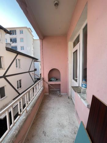 GÜVENAY - ÇORUM BAHÇELİEVLER MELİKGAZİ CAMİİ CİVARI 3+1 KİRALIK DAİRE 