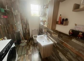 Lefkoşa Yenişehirde Ana Cadde Üstü İkiz Müstakil ( Ticari İzinli )