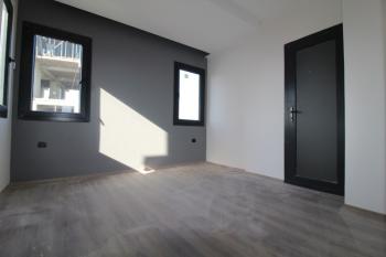 ASLAN'DAN ÇEŞMELİ DE D-400 E YAKIN 3 BLOKLU SİTE İÇİ SIFIR 2+1