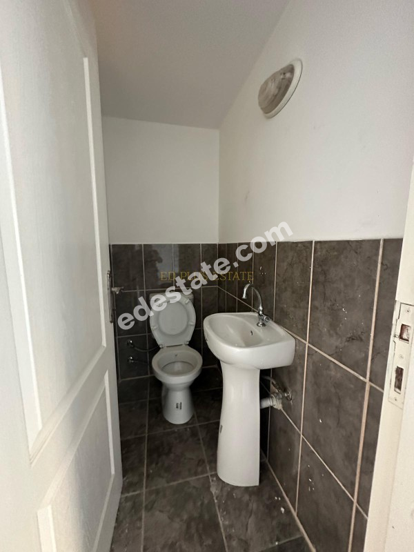 Lefkoşa Hamitköy'de Kiralık Dükkan