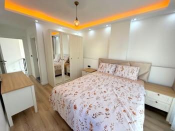 Didim Efeler Mahallesinde Site İçerisinde Satılık 3+1 Villa