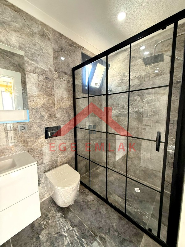 Didim Efeler Mahallesinde Site İçerisinde Satılık 3+1 Villa