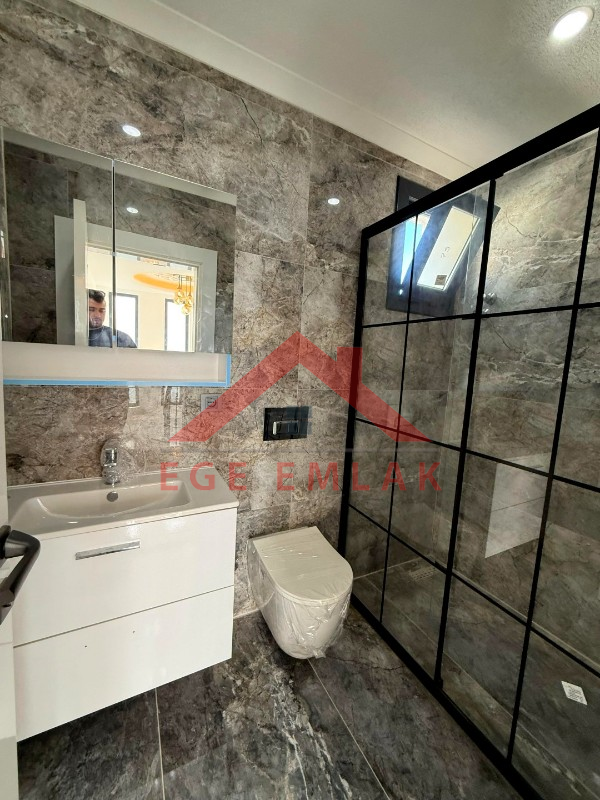 Didim Efeler Mahallesinde Site İçerisinde Satılık 3+1 Villa