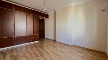 Elmas’tan Yeni Mah.’de Geniş Metraj Doğalgazlı Ferah 4+1