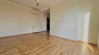 Elmas’tan Yeni Mah.’de Geniş Metraj Doğalgazlı Ferah 4+1