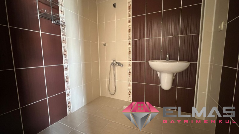 Elmas’tan Yeni Mah.’de Geniş Metraj Doğalgazlı Ferah 4+1