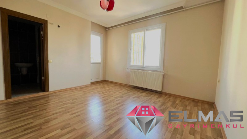 Elmas’tan Yeni Mah.’de Geniş Metraj Doğalgazlı Ferah 4+1