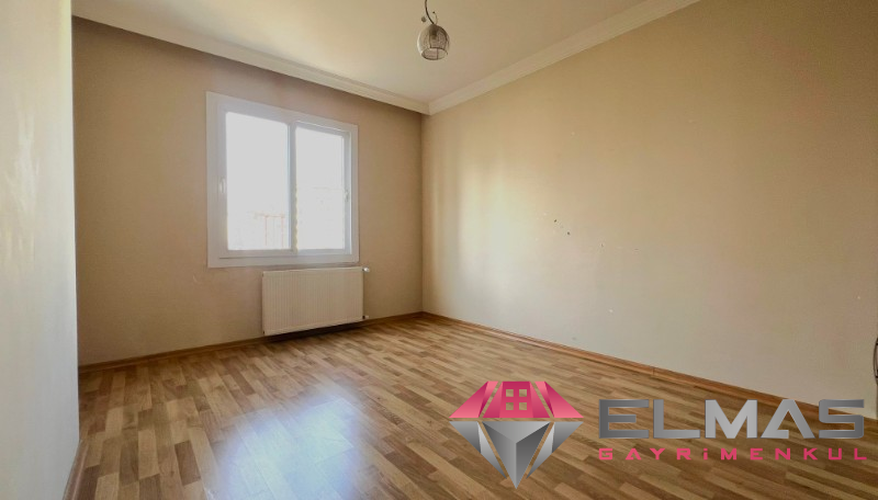 Elmas’tan Yeni Mah.’de Geniş Metraj Doğalgazlı Ferah 4+1