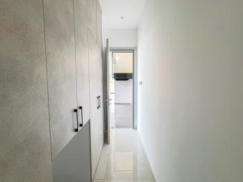 Kıbrıs Girne Çatalköy Bölgesinde Denize Sıfır 800 m2 Arsa İçerisinde 4+1 Lüks Türk Tapulu Villa