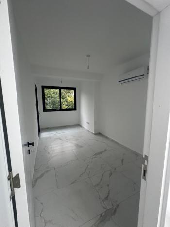 KKTC Girne Merkez Satılık 2 Katlı ve Çatı Teraslı İş Yeri Ofis 