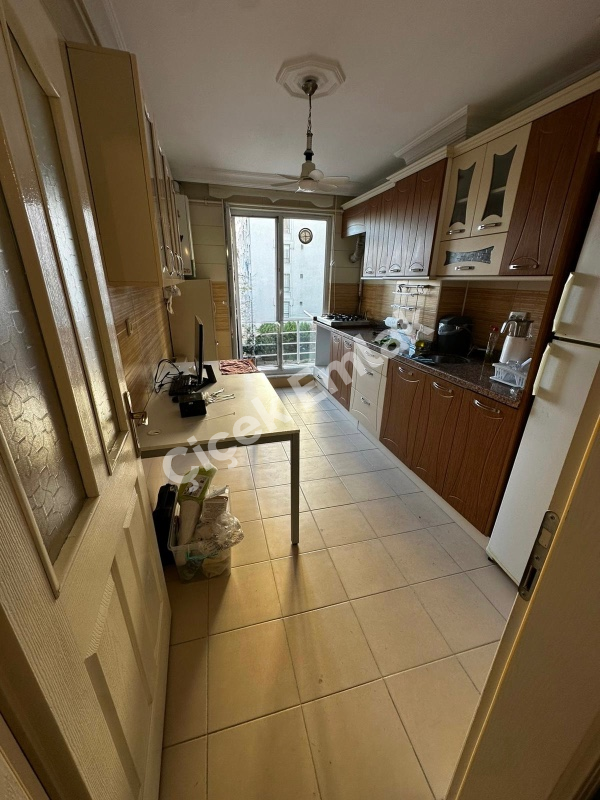 Çırçır Metro'ya 5 Dk 2+1 Balkonlu Güneş Gören Satılık Daire