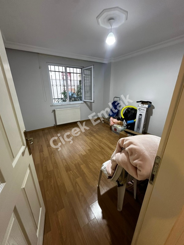 Çırçır Metro'ya 5 Dk 2+1 Balkonlu Güneş Gören Satılık Daire