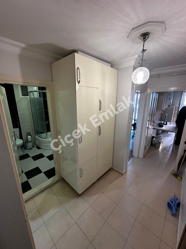 Çırçır Metro'ya 5 Dk 2+1 Balkonlu Güneş Gören Satılık Daire